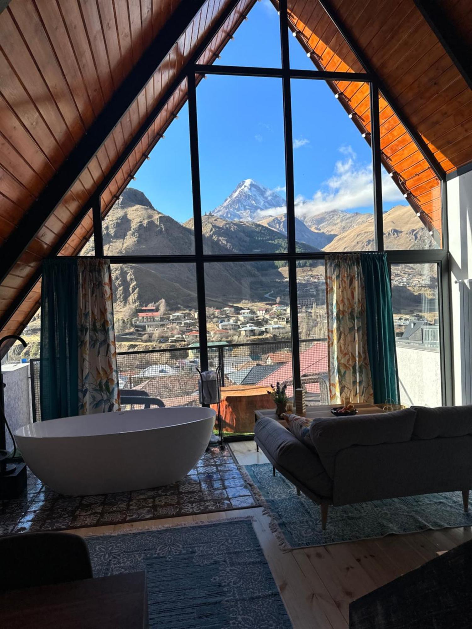 Cottage Veranda Kazbegi Esterno foto